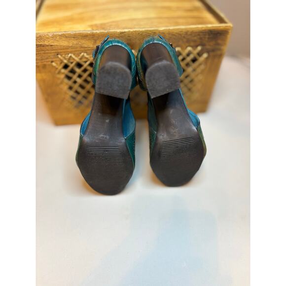 ROPER MIKA Burnished Turquoise Tooled Leather Mule w Side Buckle - Picture 7 of 8